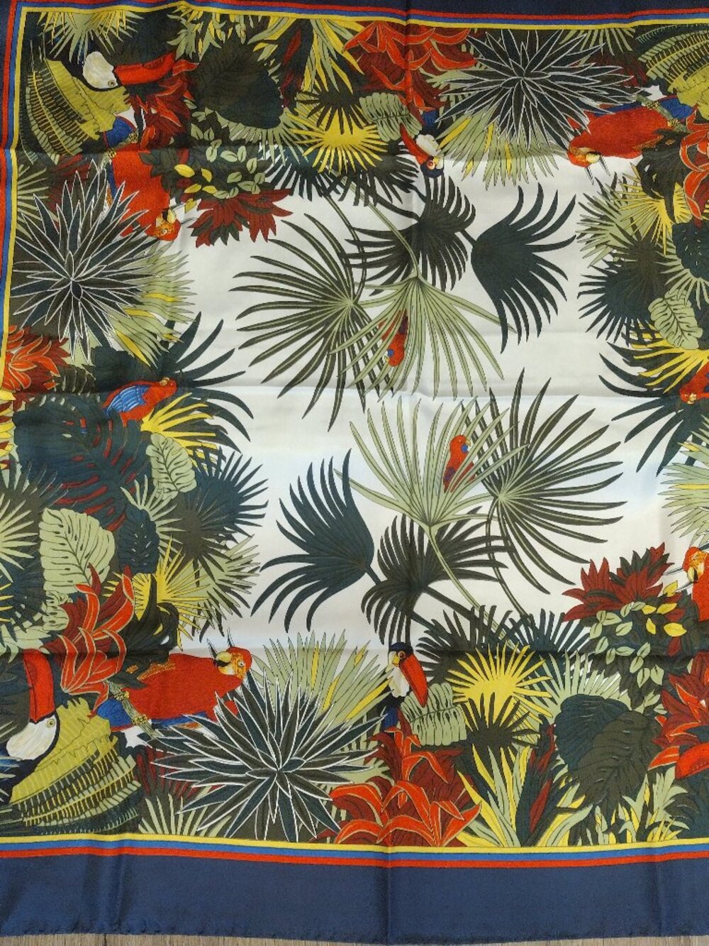 Parrot 🦜 Scarf
